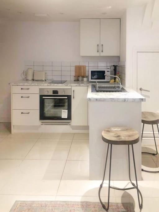 Stylish & Central, Ideal Retreat Brighton